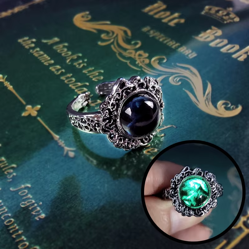 Darkmoon Ranni Glow Ring – Luminous Game Cosplay Jewelry for Men & Women, Vintage Noctilucent Accessory