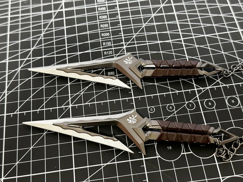 Valorant Kuronami no Yaiba A Pair Game Metal Prop 3D Alloy Carving